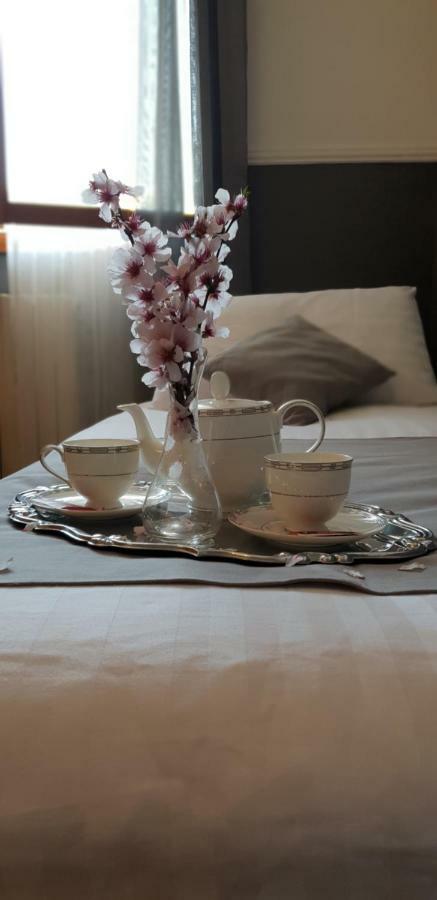 Magenta Comfort Apartment ภายนอก รูปภาพ